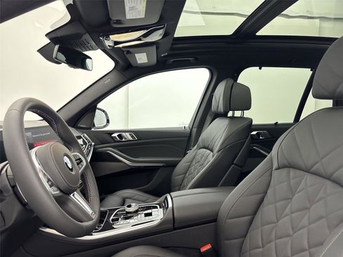 New 2026 BMW X5 M60i image 24