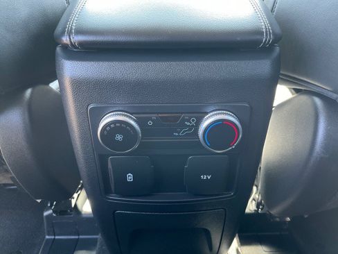 Used 2023 Ford Explorer XLT w/ Equipment Group 202A image 25