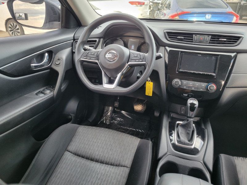 Used 2017 Nissan Rogue S FWD image 29