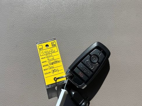 Certified 2024 Ford Expedition Limited AWD/4WD image 17