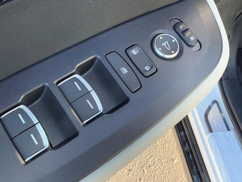 Certified 2025 Acura ADX A-Spec image 12