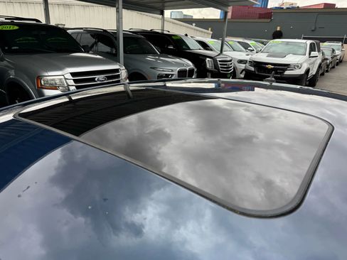 Used 2022 Volkswagen Passat 2.0T SE image 8