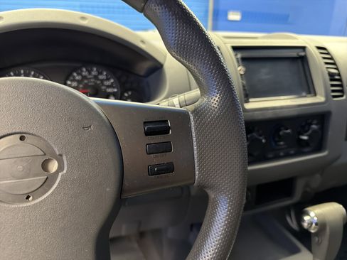 Used 2008 Nissan Frontier SE w/ SE Value Truck Pkg AWD/4WD image 15