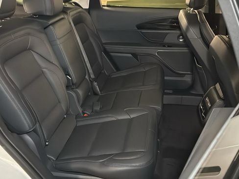 New 2026 Lincoln Nautilus Premier w/ Equipment Group 102A AWD/4WD image 11