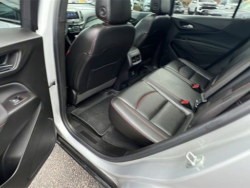 Used 2022 Chevrolet Equinox RS w/ RS Leather Package image 22