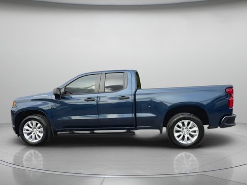 Used 2019 Chevrolet Silverado 1500 Custom w/ Custom Convenience Package image 17