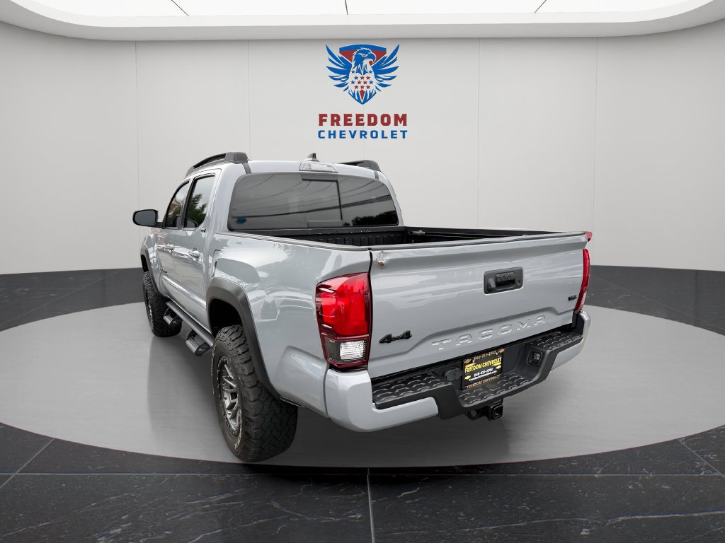 Used 2021 Toyota Tacoma SR5 w/ Trail Edition AWD/4WD image 4