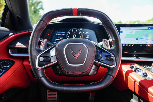 Used 2021 Chevrolet Corvette Stingray Premium Conv w/ Z51 Performance Package RWD image 42
