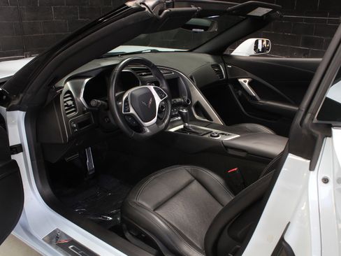 Used 2018 Chevrolet Corvette Grand Sport image 34