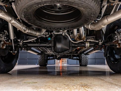 Used 2025 Ford F150 Lariat w/ Equipment Group 501A Mid image 16