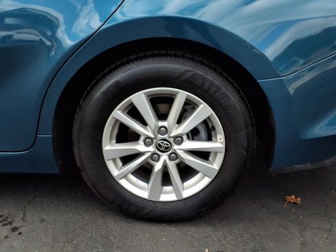 Certified 2025 Toyota Camry LE w/ Convenience Package image 4