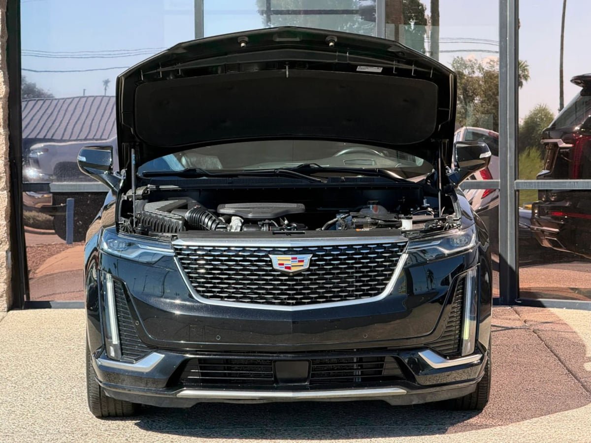 Used 2020 Cadillac XT6 Premium Luxury FWD image 21