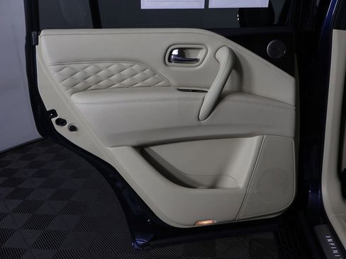 Used 2024 INFINITI QX80 Sensory w/ Cargo Package image 30