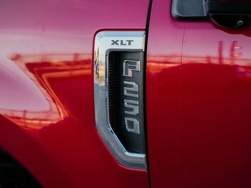 Used 2021 Ford F250 XLT w/ XLT Premium Package AWD/4WD image 13