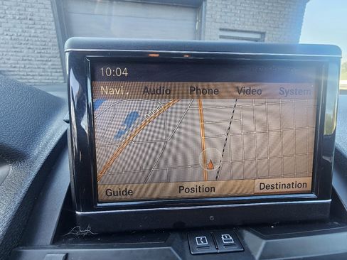 Used 2009 Mercedes-Benz C 350 Sport image 30