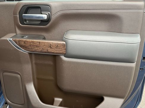 Used 2020 GMC Sierra 2500 Denali image 32