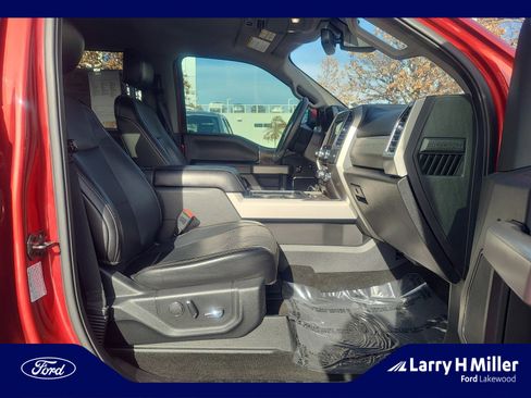 Used 2018 Ford F350 Lariat w/ Lariat Ultimate Package image 19