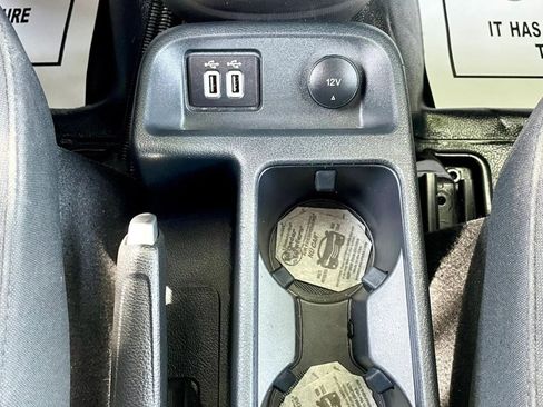 Used 2020 Ford Transit Connect XL image 19