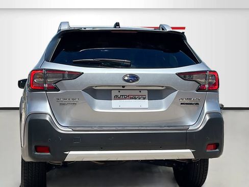Used 2024 Subaru Outback Touring XT AWD/4WD image 6