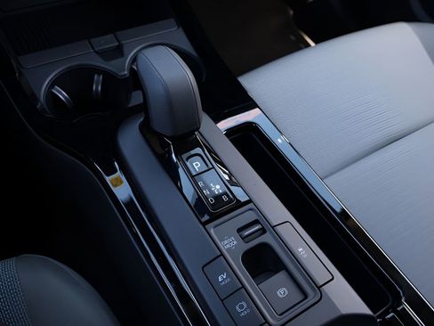 New 2026 Toyota Prius LE image 24