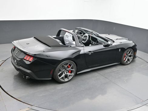 New 2026 Ford Mustang GT Premium w/ GT Performance Package RWD image 24