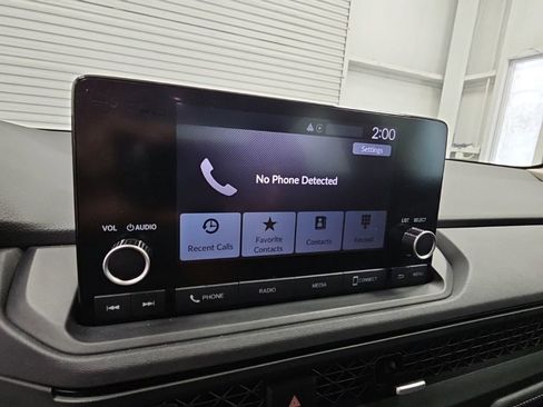 Used 2025 Honda Accord SE image 15