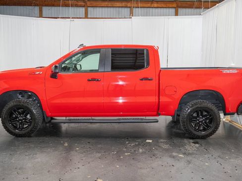 Used 2020 Chevrolet Silverado 1500 LT Trail Boss AWD/4WD image 6