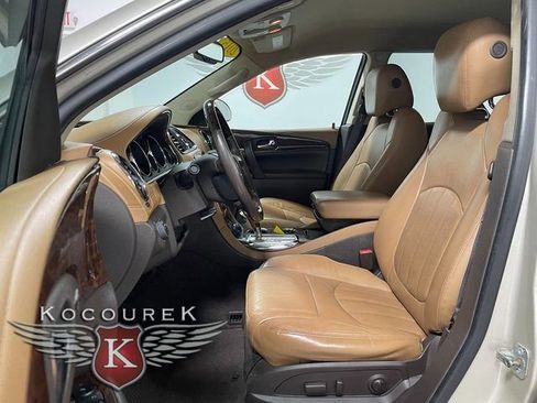 Used 2015 Buick Enclave Leather image 11