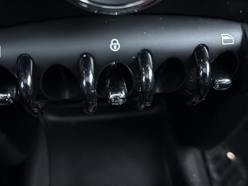 Used 2012 MINI Cooper Clubman Cooper Hatchback 3D image 26