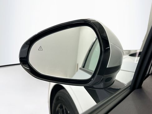 Used 2025 Kia K5 LXS image 16