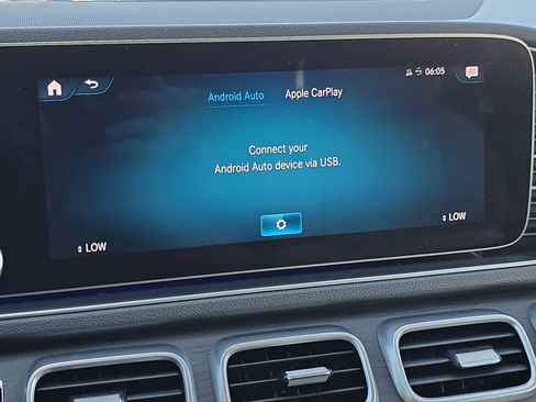 Used 2020 Mercedes-Benz GLE 350 4MATIC image 21