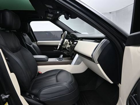 Used 2023 Land Rover Range Rover Long Wheelbase Autobiography AWD/4WD image 25