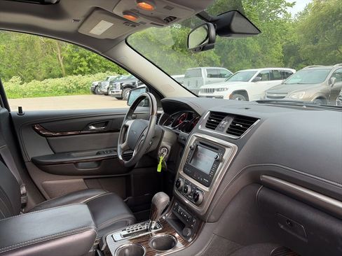 Used 2014 GMC Acadia Denali AWD/4WD image 15