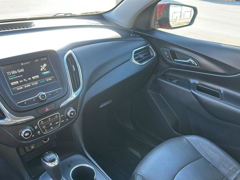 Used 2018 Chevrolet Equinox LT image 38