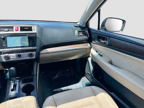 Used 2015 Subaru Outback 2.5i Limited AWD/4WD image 25