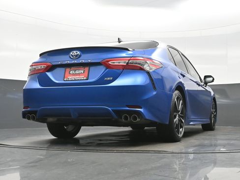 Used 2019 Toyota Camry XSE FWD image 31