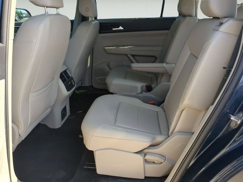 Used 2021 Volkswagen Atlas SEL R-Line FWD image 22