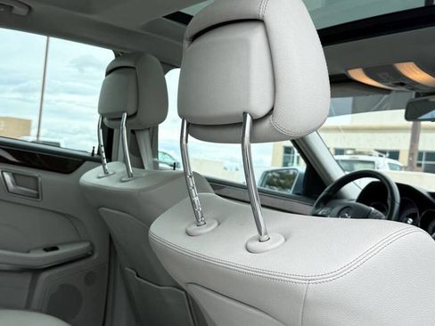 Used 2014 Mercedes-Benz E 350 Sedan image 15