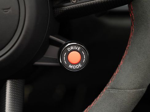 Certified 2025 Porsche 911 Targa 4 GTS image 30