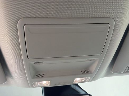 Used 2020 Ford Ranger XLT w/ Equipment Group 301A Mid image 18