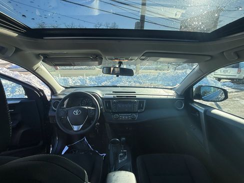 Used 2015 Toyota RAV4 XLE image 10