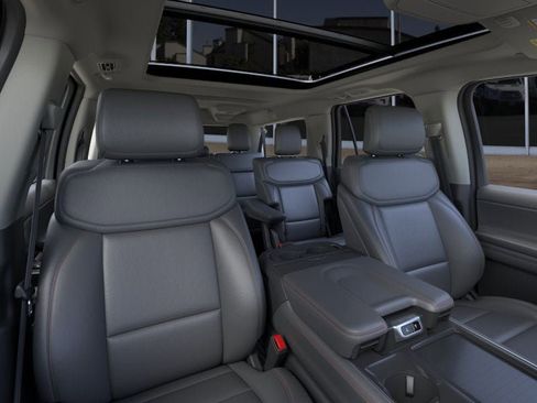 New 2025 Ford Expedition Max Active AWD/4WD image 10