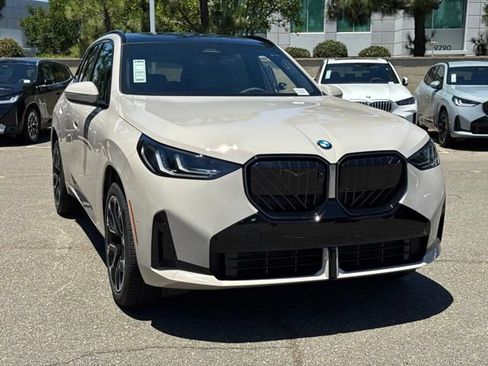 New 2026 BMW X3 xDrive30i w/ Premium Package AWD/4WD image 5