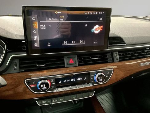 Used 2022 Audi A5 2.0T Premium w/ Convenience Package AWD/4WD image 10