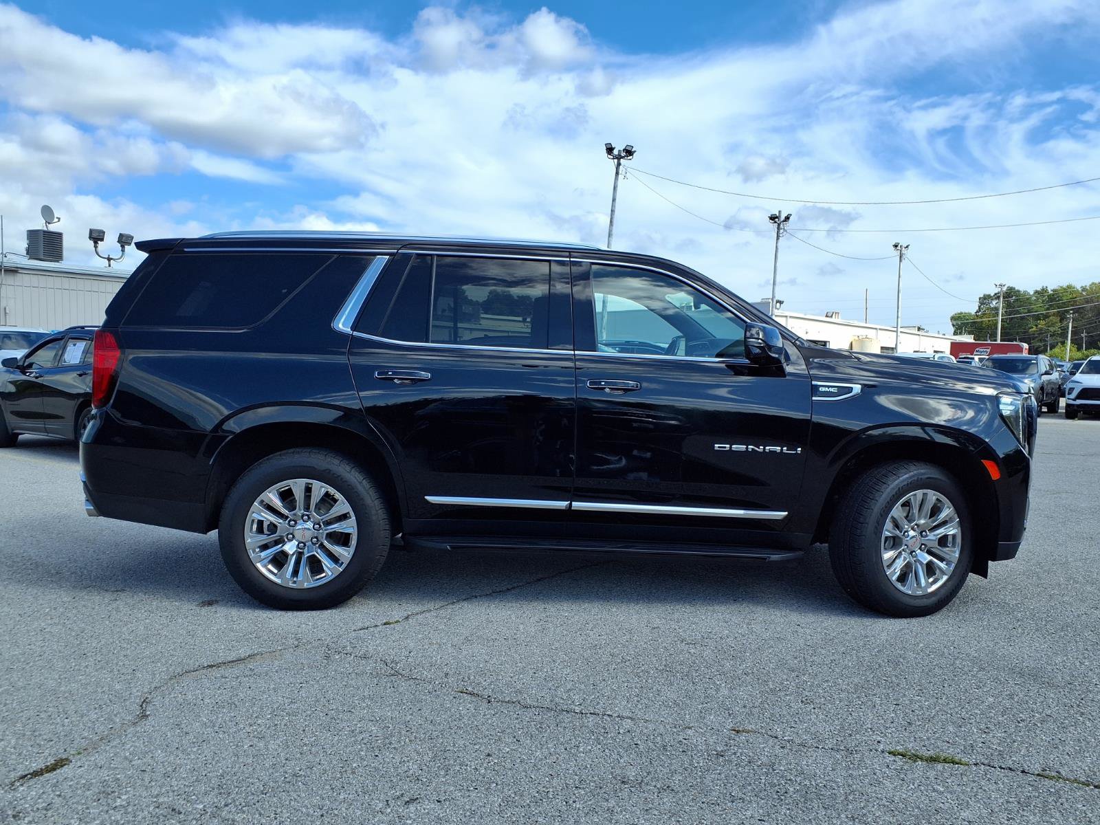 Used 2021 GMC Yukon Denali AWD/4WD image 31