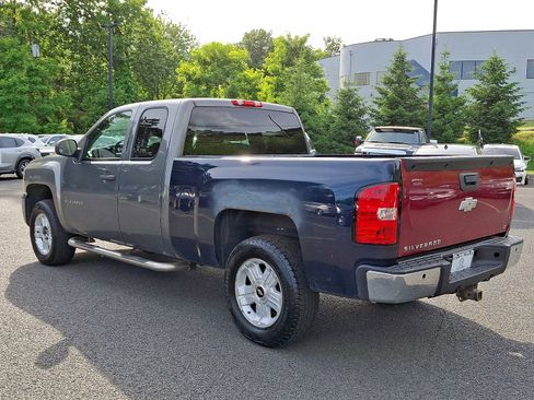 Used 2011 Chevrolet Silverado 1500 LT w/ All-Star Edition AWD/4WD image 4