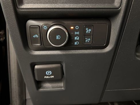 Certified 2021 Ford F150 XL w/ STX Appearance Package image 23