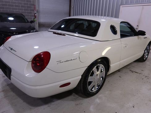 Used 2003 Ford Thunderbird image 5