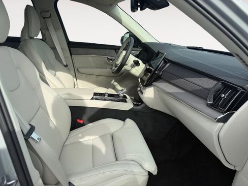 New 2026 Volvo XC90 B6 Ultra w/ Protection Package AWD/4WD image 15