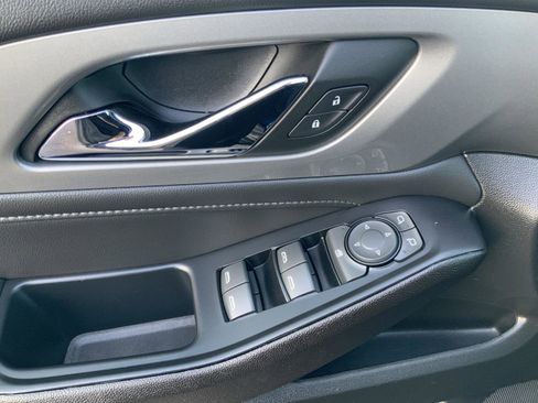 Certified 2023 Chevrolet Traverse LT image 23